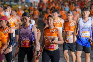BIB: 26125, 26224, 22006
                            <button type="button" onclick="openModal(22824859)" class="btn btn-primary btn-sm float-right btn-popup" data-toggle="modal" data-target=".modal-high-quality">
                        <i class="fas fa-shopping-cart"></i> Add to Cart
                    </button>
                                            <button type="button" onclick="isThisMe(22824859, true)" class="btn btn-success btn-sm float-right btn-popup btn-isme hidden" data-toggle="tooltip" data-placement="bottom" title="นี่คือรูปของคุณใช่ไหม คลิกที่นี่เพื่อเอาเข้าอัลบั้ม">
                        <i class="fas fa-plus"></i> Add to album
                    </button>
                    <button type="button" onclick="isThisMe(22824859, false)" class="btn btn-warning btn-sm float-right btn-popup btn-isnotme hidden">
                        <i class="fas fa-ban"></i> Remove from album
                    </button>